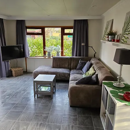Chalet Rust-ique